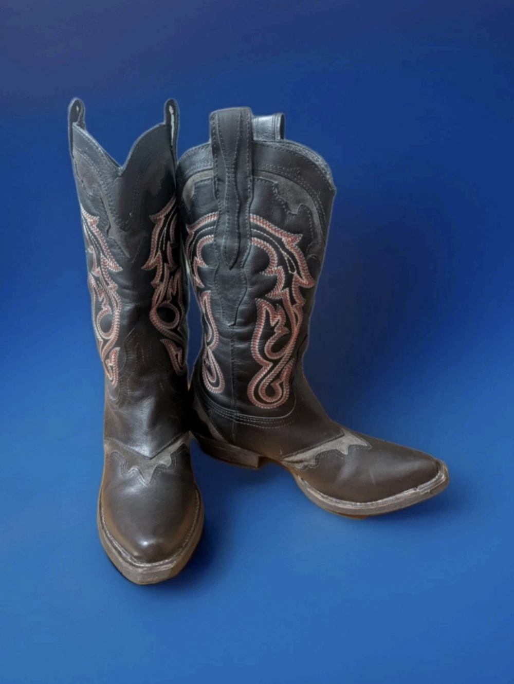 Mid Calf Cowboy Boots Women‘s 7.5 Embroidery Cowgirl Western Red White Black